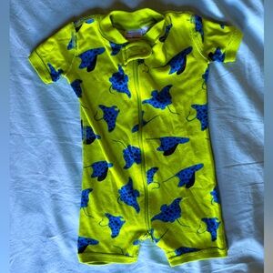 Hanna Andersson short romper with sting rays